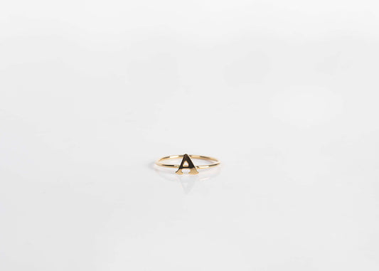 Anillo inicial oro
